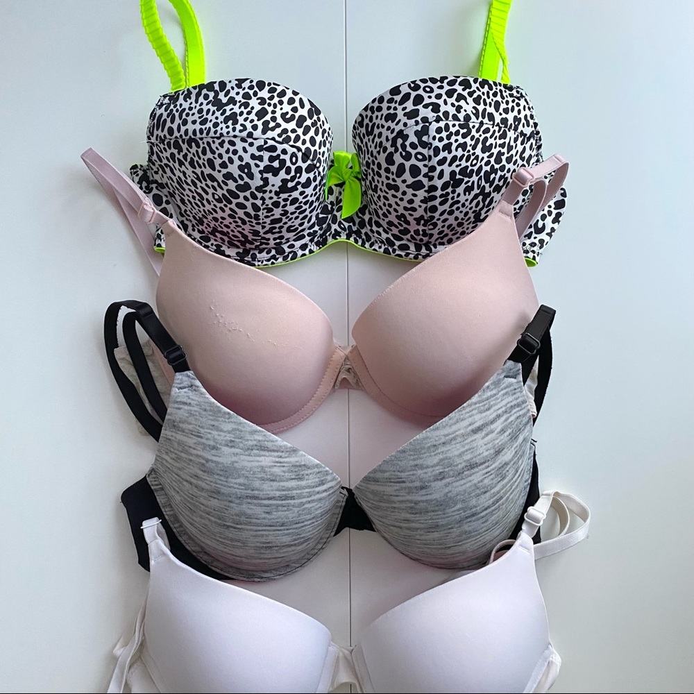 SOLD Bundle of 3 PINK & 1 Victoria’s Secret Push Up Bras - Picture 3 of 9